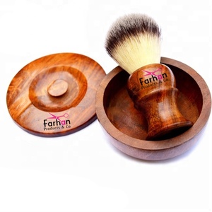 Juego de afeitado de lujo para hombres, cuencos de afeitar de madera, cepillo y soportes - Product Image 1
