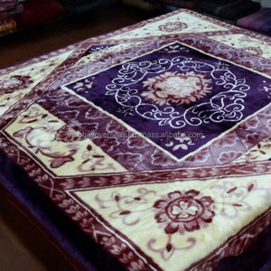 Couvertures en vison imprimées Raschel super douces à la mode dans les tailles Twin Queen King fabriquées en Inde par Vaibhav Overseas - Product Image 5