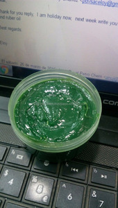 ROYAL 100 Gms Bolsa de embalaje NLGI 2 Grasa de calcio Lubricante automotriz con aceite de base verde NLGI 2 (color verde) - Product Image 2