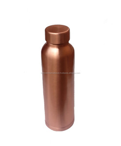 Bouteille d'eau potable directe en métal cuivré écologique unisexe avec couvercle pour le yoga et le festival ayurvédique - Product Image 1