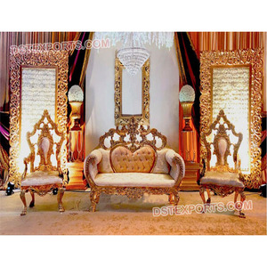 Conjunto de sofás tallados de madera para escenario, conjunto de sofás tallados de Metal de diseño de boda real - Product Image 1