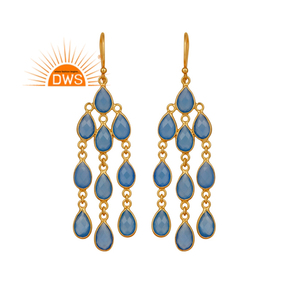 Boucles d'oreilles pendantes en argent 925 plaqué or 18 carats avec pierre de calcédoine bleue, serties en clos, pour soirée, vente en gros de bijoux - Product Image 1