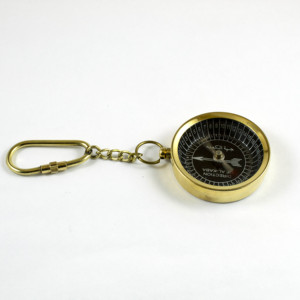 LLavero de latón náutico antiguo Al-Kaba colgante de brújula direccional de bolsillo con lazo de latón para mosquetones y promociones - Product Image 2