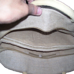 Sac fourre-tout en toile tendance avec motif à carreaux bleus, poignées en jute, fermeture éclair, doublure en polyester pour un usage quotidien - Product Image 3
