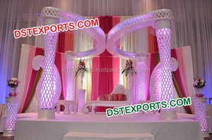 Conjunto de Mandap de Cristal para Bodas de Último Estilo, Mandaps de Cristal con Corte de Fibra, Mandap Decorado con Cristales de Nuevo Estilo NEWYORK - Product Image 5