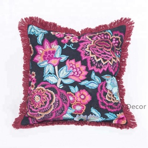 ปลอกหมอนอิงปักลายดอกไม้สีดำดีไซน์ล่าสุดปลอกหมอนคริสต์มาสตกแต่งดีไซน์เนอร์สำหรับตกแต่งบ้าน - Product Image 1