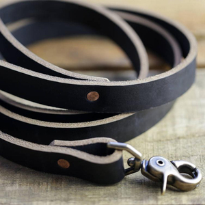 Correa de Cuero Mágica Hecha a Mano para Perro |   Accesorios Personalizados para Mascotas - Product Image 1