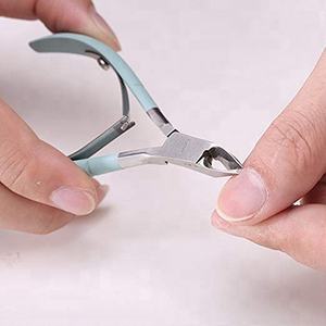 Coupe-cuticules en acier inoxydable bleu ciel Prix compétitif Outils de manucure Coupe-cuticules Vente en gros - Product Image 5