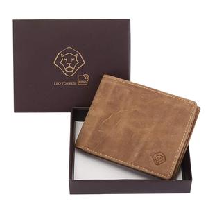 Cartera de Cuero Genuino de Diseño y Calidad de Exportación para Hombre, con Perfil Delgado y Gran Capacidad de Organización, Disponible para la Venta - Product Image 5