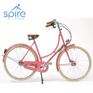 High End Vintage Roze City Bike Met Klassieke Look