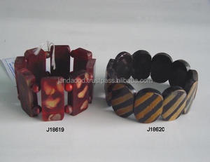 Bracelets extensibles en os et corne de vente chaude avec des motifs en brûlant des bracelets de processus meilleur cadeau pour les femmes et les filles - Product Image 3