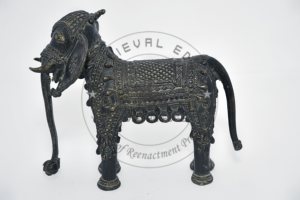Sculpture éléphant tribal en laiton, pièce de haute qualité, simple et élégante, fait à la main, à bas prix - Product Image 3
