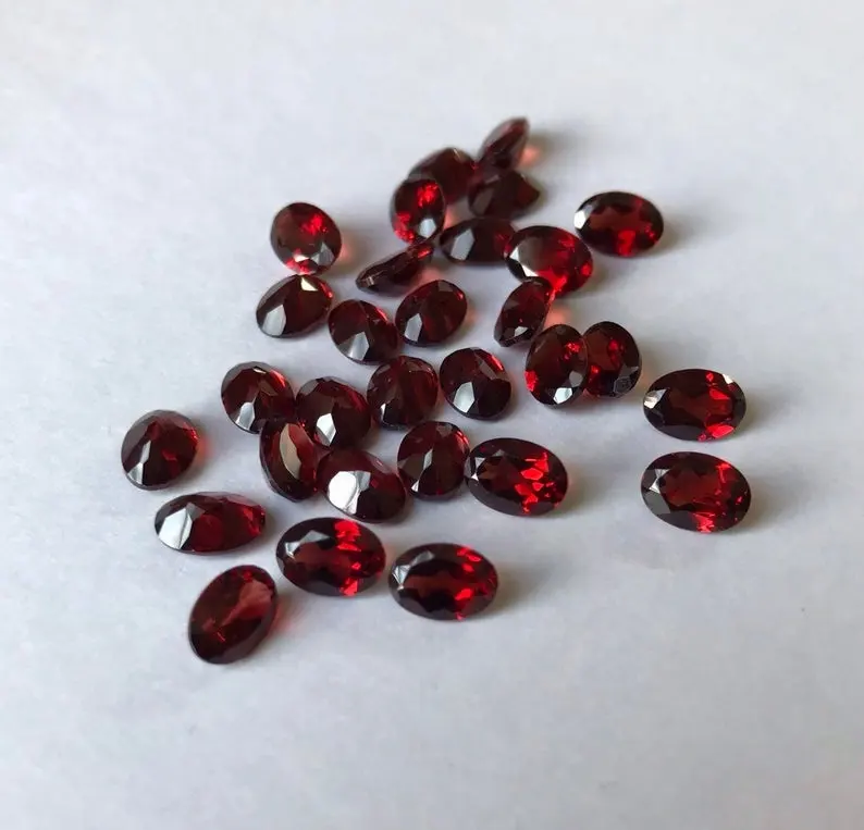 Batu permata untuk perhiasan 3x4mm faset Oval potong alami kanvas merah Garnet perhiasan kustom permata longgar dengan harga grosir