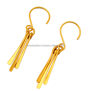 Boucles d'oreilles pendantes à la mode en argent sterling 925 plaqué or jaune, fabrication de bijoux en gros, CASA DE PLATA - Product Image 1