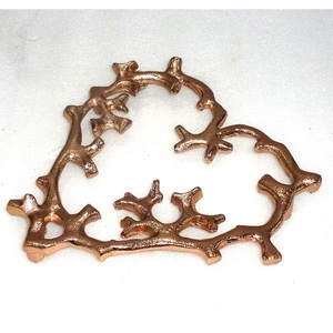 Hot Sale Customizable Colors Round Metal Heart Shape <b>Trivet</b> Good Quality Home Kitchen PC <b>Iron</b> Material Heat Resistant Cooking - Product Image 1