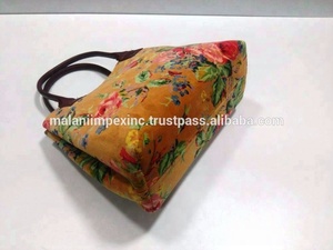 Artisan Crafted Printed Cotton Velvet Ladies Handbags <b>Boho</b> Fashion <b>Bags</b> Manufacturer - Product Image 4