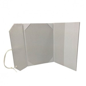 Broche d'invitation luxueuse en soie, 50 pièces, enveloppes avec fermeture magnétique, vente en gros - Product Image 3