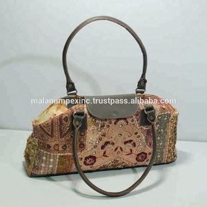 <b>Boho</b> Chic Women's Embroidered Zipper Closure Cotton Fabric Casual Tote <b>Bag</b> - Product Image 2