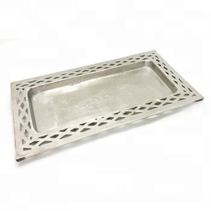 Meilleures ventes Plateau de service moderne et élégant Plateau en aluminium imprimé avec logo personnalisé pour la décoration de la table à manger de mariage - Product Image 5