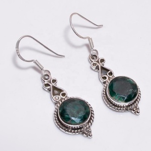 Bijoux de boucle d'oreille de forme ronde de pierre précieuse de forme d'émeraude naturelle, exportateur de bijoux de boucle d'oreille de pierre précieuse d'argent sterling 925, bijoux fins - Product Image 1