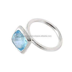 แหวนเงินแท้925ใส่ได้ทั้งชายและหญิงเบาะรองนั่งชุบเงินคลาสสิกพลอยสีน้ำเงินเข้มสำหรับปาร์ตี้ครบรอบแต่งงานที่ทันสมัย - Product Image 3