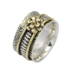 Bague d'éternité vermeil en laiton massif 925 en argent sterling marteau belle bijoux de méditation à la mode pour mariage - Product Image 1