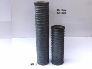 Florero acanalado con forma de botella cuadrada en acabado Gris lavado en hoja de aluminio y estilo martillado decoración del hogar artesanías de Metal indio - Product Image 3