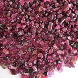
 
 
 Pierres précieuses de tourmaline brute non taillée de formes variées, pierres en vrac pour la fabrication de bijoux - Commandes personnalisées en gros |   Tiers - Product Image 4