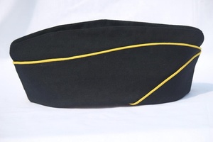 หมวกเบเร่ต์สีที่กำหนดเองหมวกเบเร่ต์สไตล์ที่แตกต่างสำหรับผู้ชายโดย j. อาเธอร์ (ส่วนตัว) จำกัด - Product Image 2