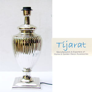 Lampe de TABLE au design VINTAGE, luminaire décoratif d'intérieur, idéal pour un salon, une salle à manger ou une TABLE d'appoint - Product Image 1