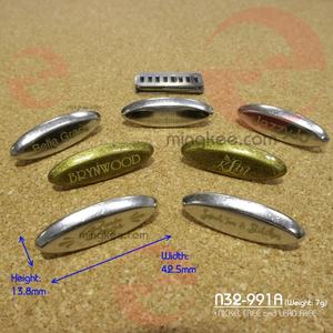 Placa de identificación de logotipo personalizada de metal con impresión láser, calidad y profesional, para bolso, BILLETERA, bolso de mano, portátil y de cuero - Product Image 2