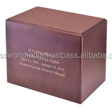 Suministros funerarios de la India, urna de madera fuerte de Brassworld para adultos - Product Image 4