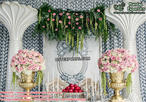 Scène dorée traditionnel de mariage, décor de scène antique en or - Product Image 3