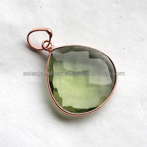 Pendentif à breloque plaqué or en argent sterling 925 avec améthyste verte - Product Image 1