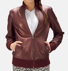 Chaqueta de Motocicleta de Piel de Oveja para Mujer, Invierno, 100% Poliéster, Acabado Personalizable, Impermeable y de Secado Rápido - Product Image 1