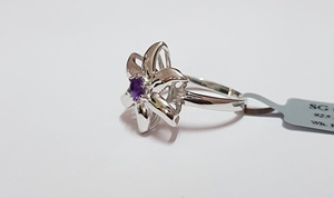 Venta al por mayor, anillo floral de amatista romántica, joyería de piedras preciosas de diseño para bodas, compromiso, aniversario, regalos y fiestas - Product Image 3
