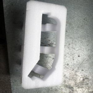 Tipo y protector de borde de espuma EPE Material de protección y amortiguación Categoría de producto - Product Image 1