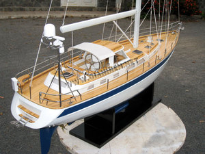 HALLBERG RASSY 62 barca a vela gonfiabile elegante barca a vela regalo giocattolo accessorio - Product Image 3