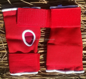 Mitaines MMA avec gants intérieurs en gel pour une protection accrue Équipement de boxe essentiel - Product Image 4