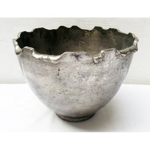 Metal <b>Silver</b> Shinny Dough High Quality Stand <b>Bowl</b> Table Top Wedding Decoration Food Serving Aluminium Casting Food Grade <b>Bowl</b> - Product Image 3