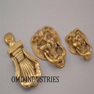 Poignée de porte en laiton massif en forme de tête de lion, anneau de traction en fonte pour utilisation dans la cuisine, la commode ou le tiroir - Product Image 2