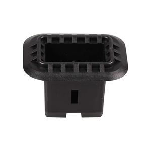 Matériau plastique à œillets pour sièges arrière V.W A.u.d.i Modèle 4B088637301C - Product Image 1