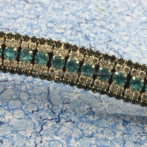 สายคาดหน้าผากม้าหนังแท้ห้าแถว สีเงินอมเทา คุณภาพสูง ดีไซน์หรูหรา - Product Image 2