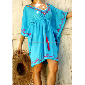 Vista al lago colección de ropa de niña de rayón, Imperio cintura vestido de captura de los ojos con cuello en V de bordar ropa de playa de Poncho - Product Image 1