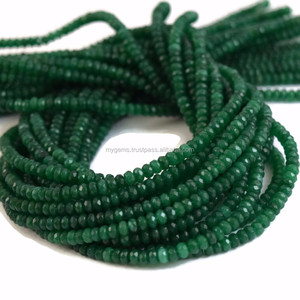 Producto de grado superior de corindón Esmeralda teñido con cuentas redondas de calidad AAA - Product Image 2