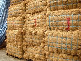 18% HUMIDITÉ DE FIBRE DE NOIX DE COCO/COCO COIR/BRIQUES DE COCO EN VRAC - Product Image 3