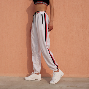Pantalon de survêtement femme - Product Image 2