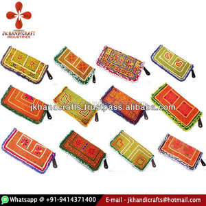 Monedero gitano bordado a mano vintage - Product Image 1