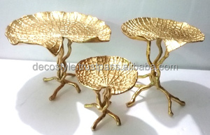 Support à gâteau en bois avec métal - Product Image 5