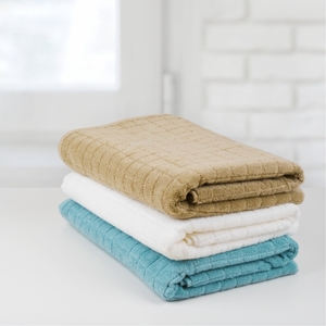 Serviettes de bain très douces dans de belles couleurs unies Best-seller Serviette de bain style 100% coton éponge Vente en gros en Inde - Product Image 5